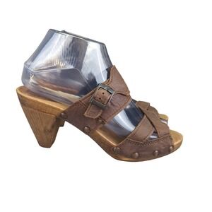 Sanita Brown Leather Clog Sandals Wooden Heel Buckle Accents Women Size 39 8.5-9